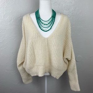 Free People Moonbeam cream v-neck sweater Med